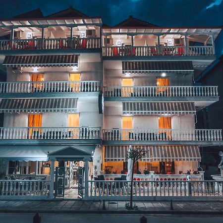 Hotel Kostas Олімпіакі-Акті Екстер'єр фото