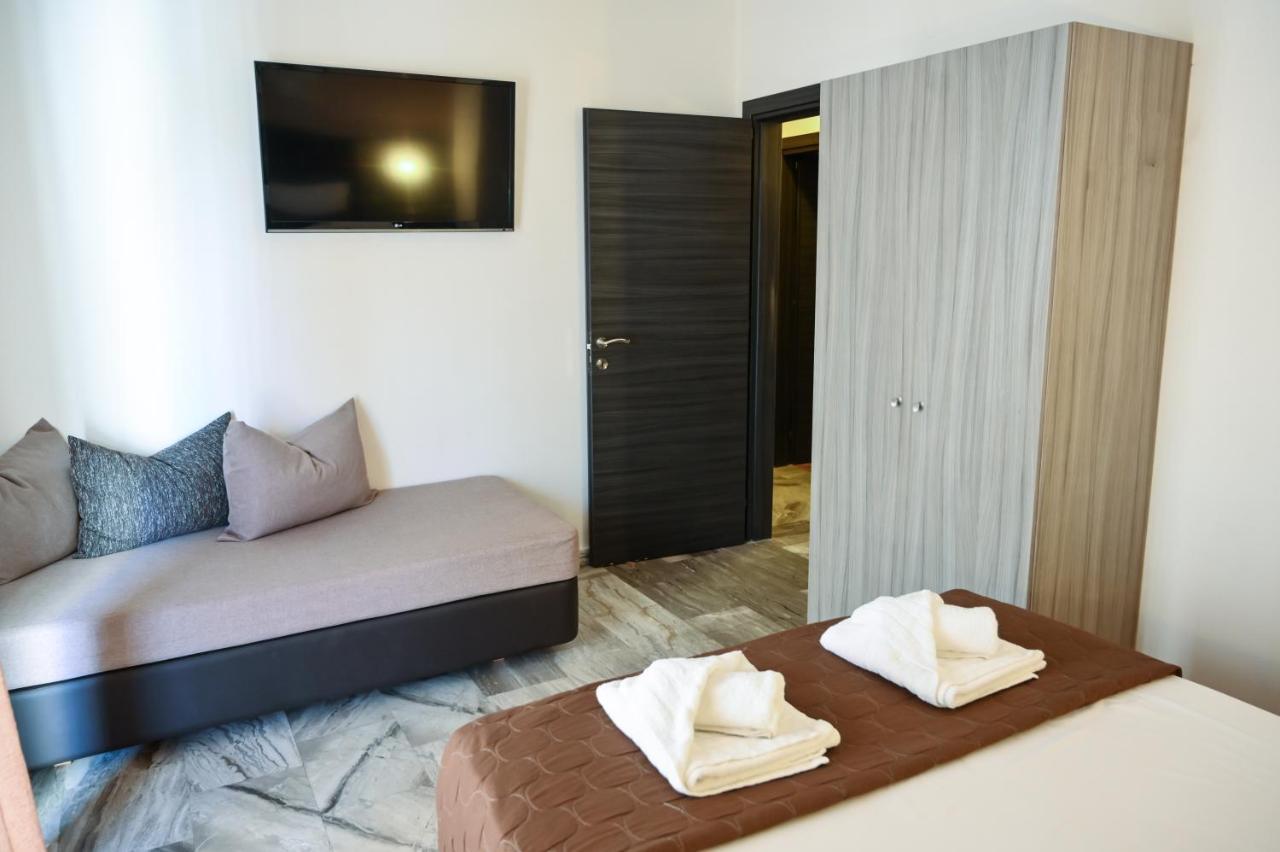 Hotel Kostas Олімпіакі-Акті Екстер'єр фото